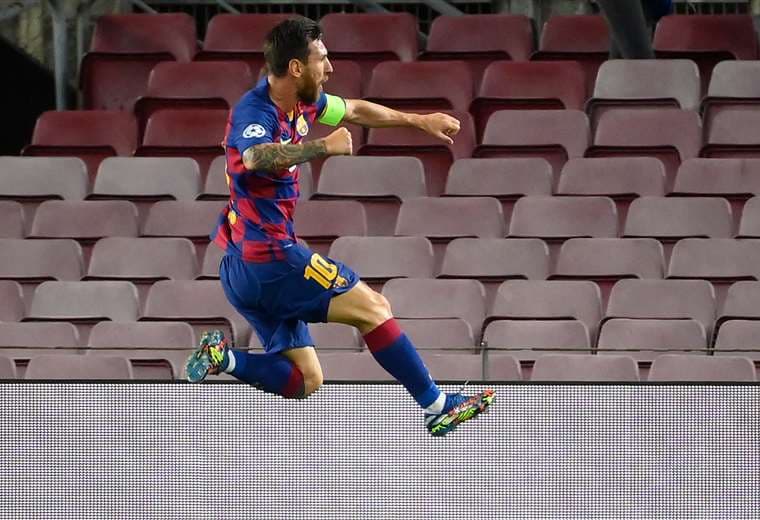 La eufórica celebración de Messi, que este sábado aportó con un gol en el triunfo del Barcelona sobre Nápoli. Foto: AFP