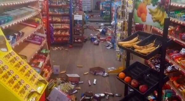 Productos cayeron en un supermercado de Carolina del Norte. Foto Internet