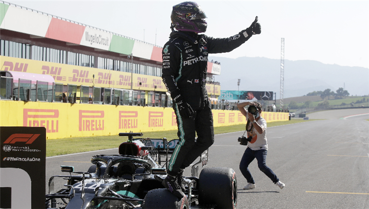 Hamilton lidera el campeonato mundial de F1