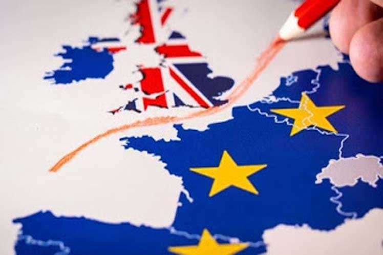 Tensión entre UE y Reino Unido por el Acuerdo de Retirada