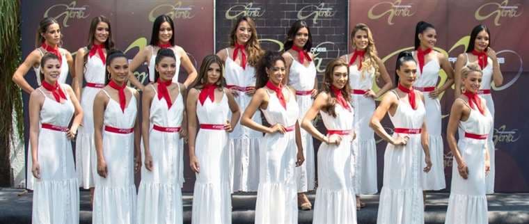 Dos María José ganan títulos previos en el Miss Santa Cruz