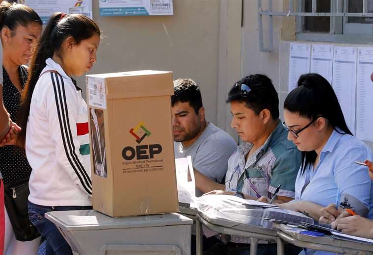En Santa Cruz habrá más de 54.000 jurados electorales. Foto: Jorge Gutiérrez