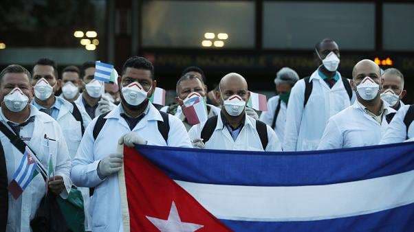 Los médicos cubanos cuando llegaron a Italia. Foto Internet