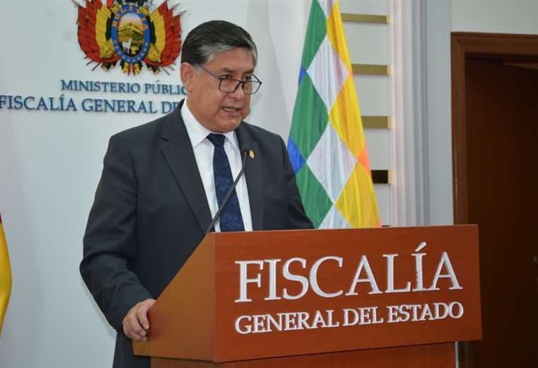 El Fiscal General, Juan Lanchipa recibió respaldo de ministerios públicos de la región.