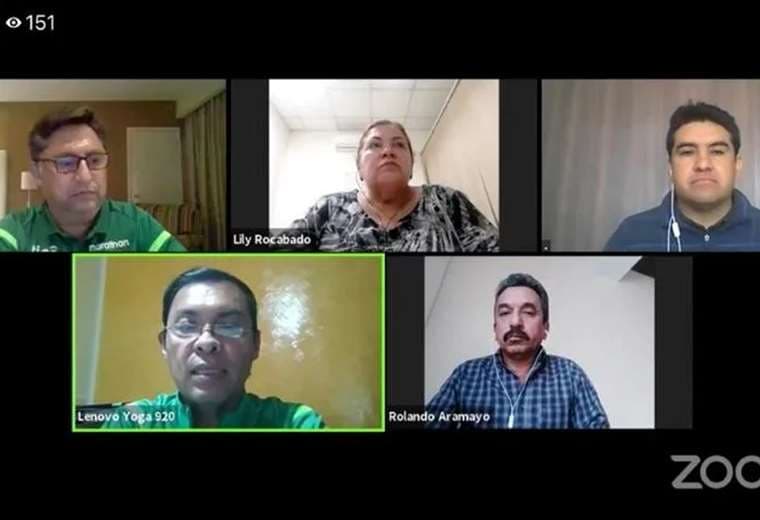 Cuatro miembros del comité ejecutivo de la FBF. Foto: Captura video