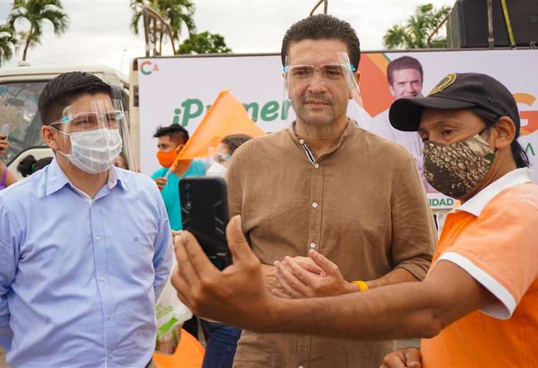 Ayer, Áñez participó en actividades de su campaña
