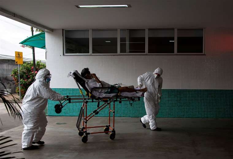 En Manaos, pacientes con Covid-19 piden oxígeno/Foto: AFP