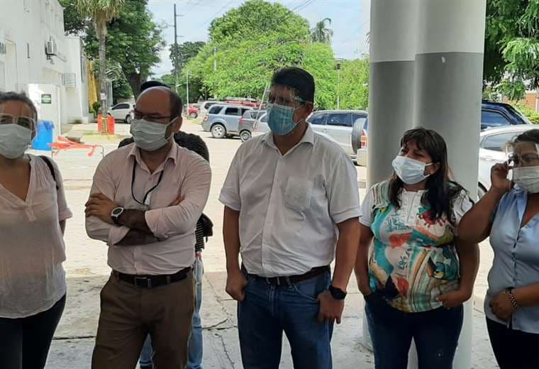 Brigada parlamentaria visita a los centros de salud de ñla ciudad