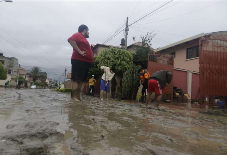Los barrios se recuperan tras una mañana lluviosa. Foto: F. Landívar