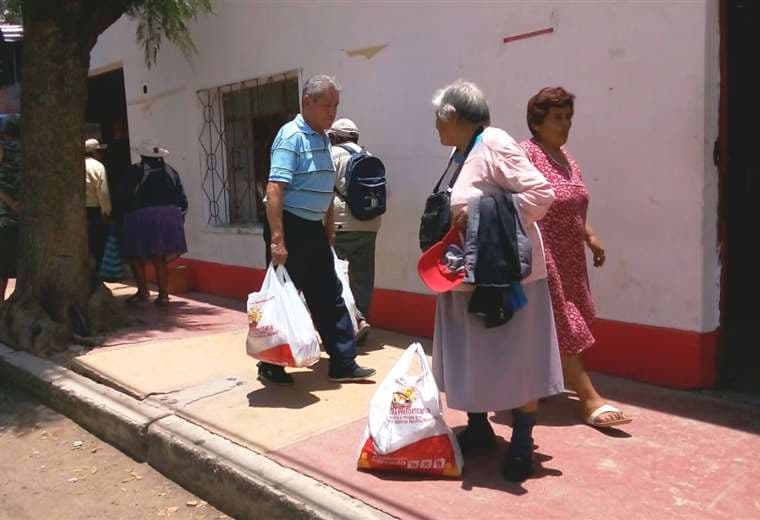 Canastas alimentarias beneficiaron a más de 22 mil adultos mayores en Tarija