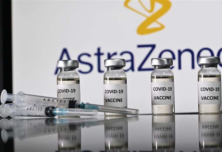 Hay descontento por el retraso de las vacunas