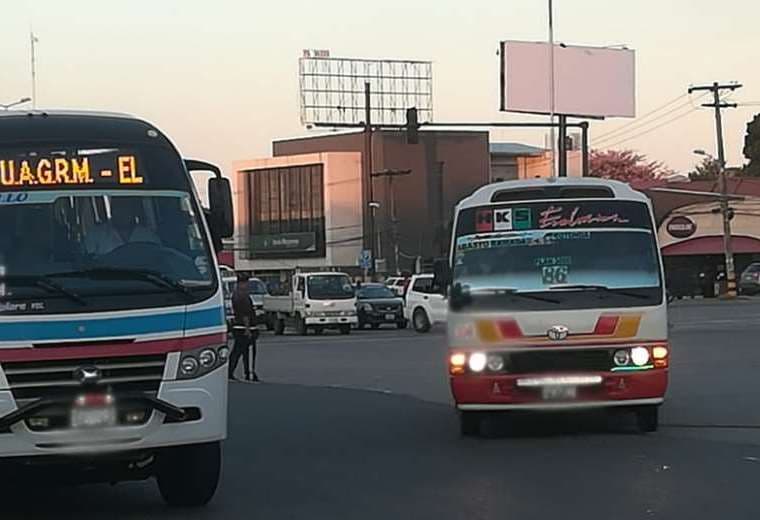 Transporte dividido ante anuncio de paro. Foto: ARCHIVO