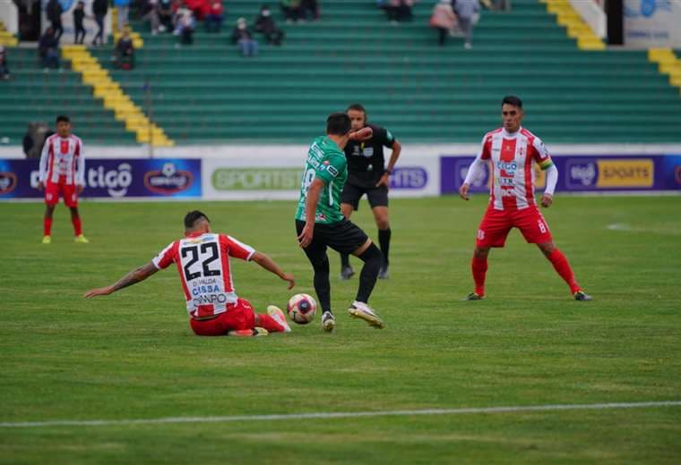 Independiente y Real Tomayapo se enfrentan en Sucre. Foto:APG