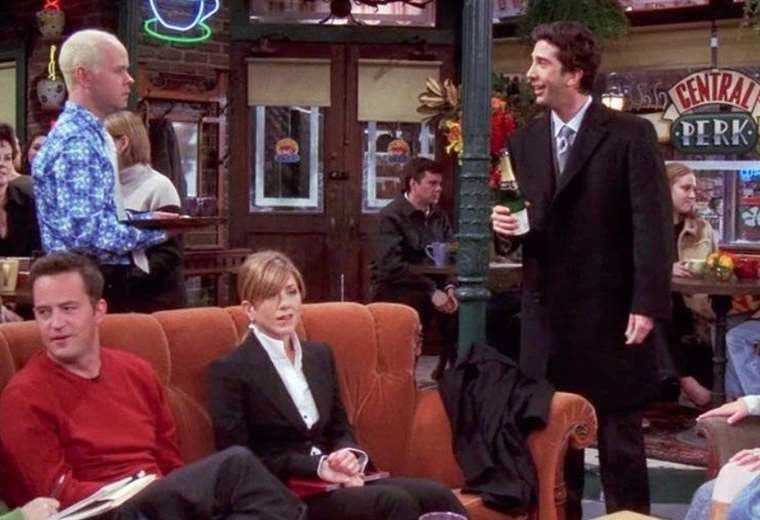 Los protagonistas de Friends se despiden de 'Gunther'