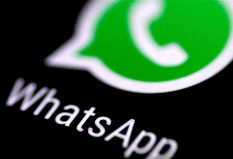 Histórica caída de WhatsApp 