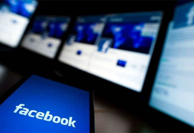 Las acciones de la tecnológica Facebook retrocedieron drásticamente  