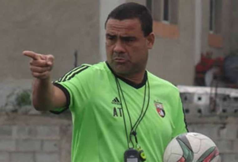 Leo González dirige actualmente a la selección de Venezuela. Foto: Internet