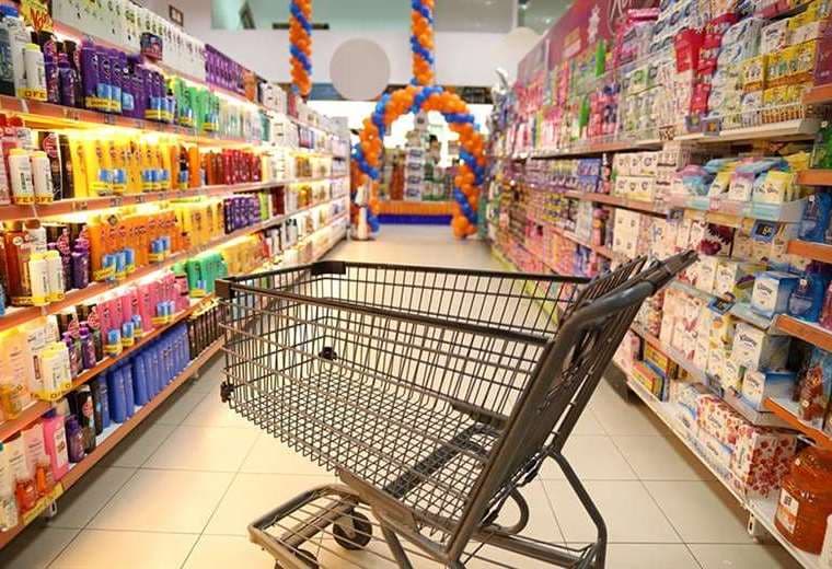 Los supermercados retomarán su atención el martes. Foto referencial: Hipermaxi