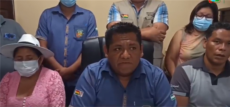 El alcalde de Yapacaní pidió a la población no parar las actividades laborales el lunes