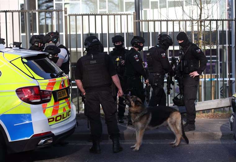 Policía británica en alerta tras el operativo antiterrorista