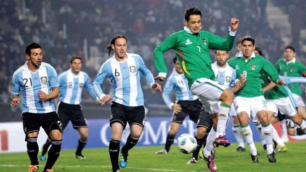 El recordado gol de taquito de Edivaldo a Argentina en el 2011. Foto: Internet