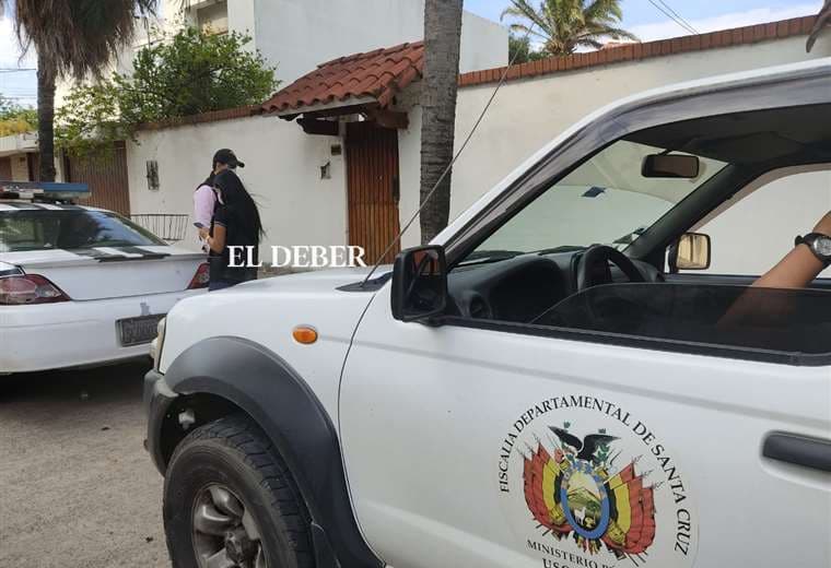 Fiscalía realiza allanamientos por contratos irregulares. Foto Ricardo Montero 