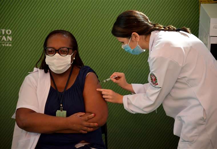Vacuna contra el coronavirus. Foto AFP