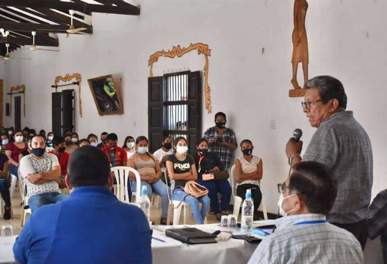 Autoridades de Concepción y de la UAGRM suscriben el convenio
