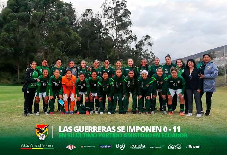 Selección femenina de fútbol que hizo una gira por Ecuador. Foto: prensa FBF
