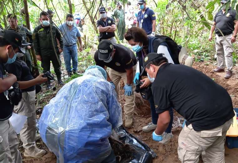 Hallan cuerpo enterrado en Villa Tunari/Foto: Fiscalía