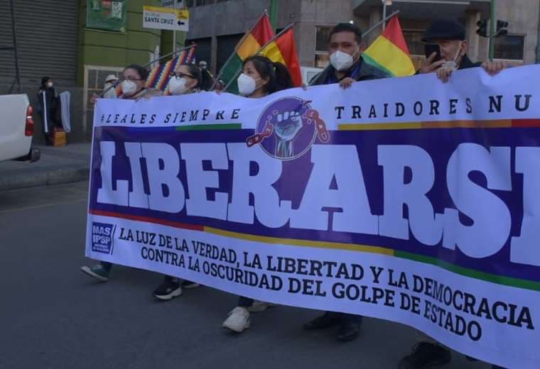 la militancia masista tomó las calles del centro de La Paz (Foto: APG Noticias) 