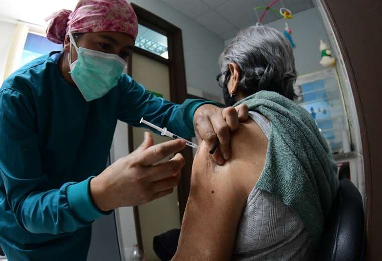 Este martes arriban 200 mil vacunas de Sinopharm /Foto: Marka Registrada