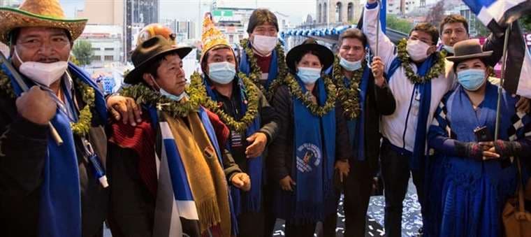 La plana mayor del pacto de unidad con Evo Morales en San Francisco
