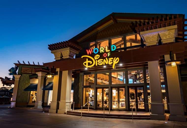 Una de las tiendas de la empresa de entretenimiento Disney