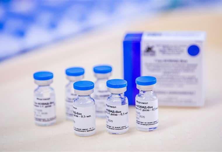 La vacuna rusa ha recibido críticas. Foto AFP 