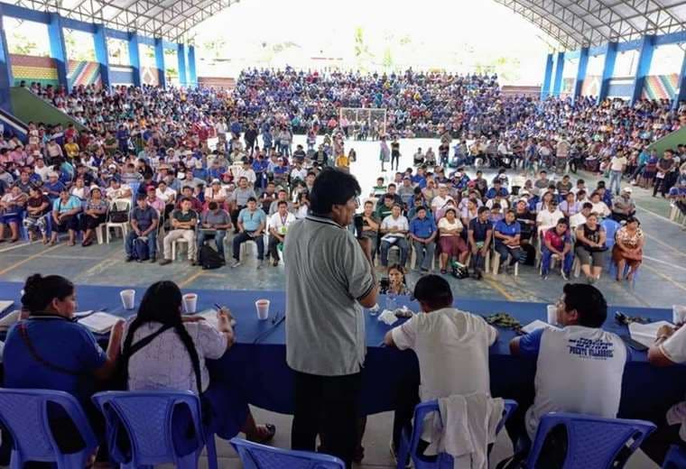 Evo Morales en encuentro del MAS en Cochabamba