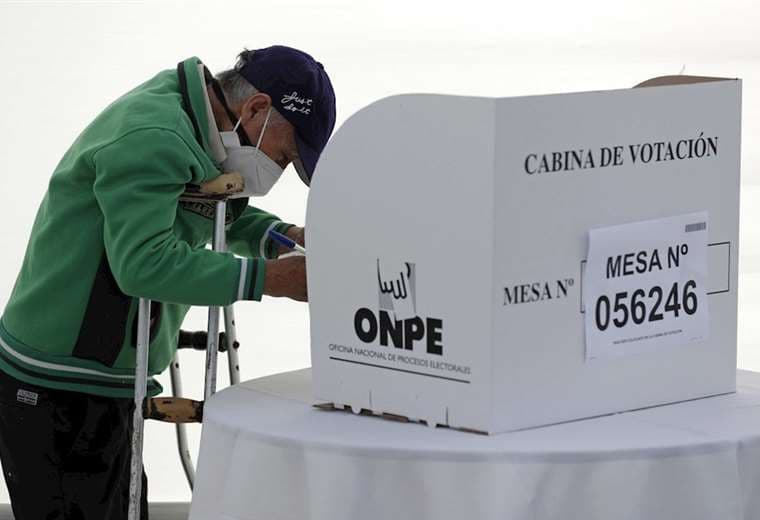 Perú apunta a segunda vuelta por la dispersión del voto. Foto: internet