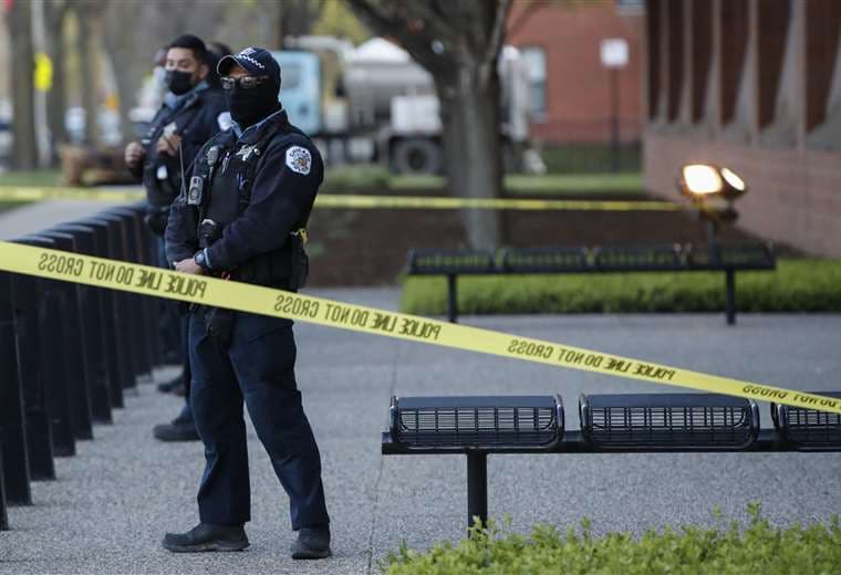 La Policía investiga el tiroteo. Foto AFP 