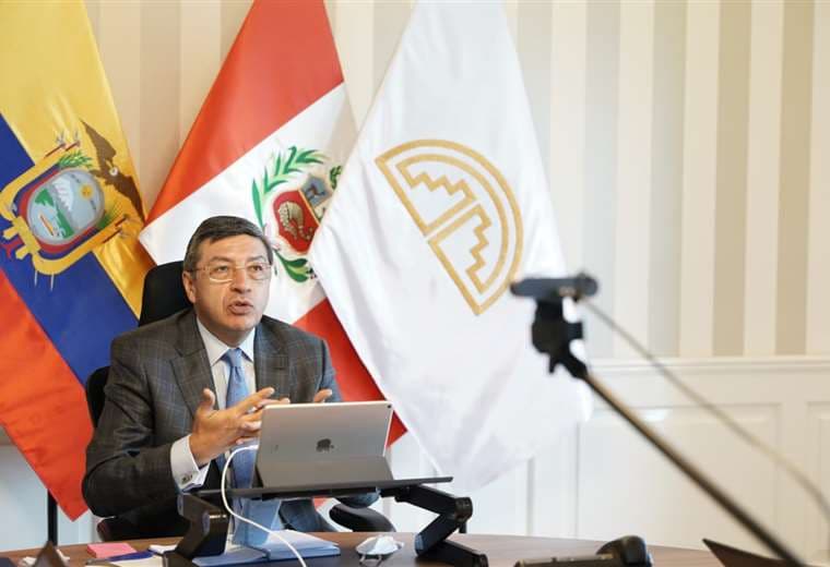 El secretario general de la CAN, Jorge Hernando Pedraza, estuvo al frente de la reunión 