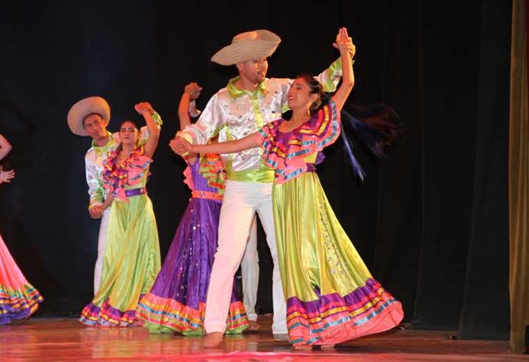 Los bailes folclóricos serán protagonistas en las tres funciones 