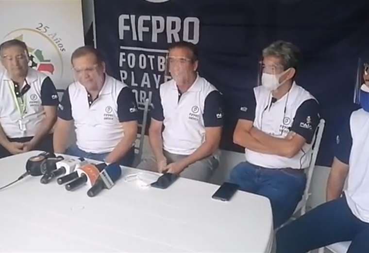 Los representantes de Fabol brindaron una conferencia de prensa. Foto: Captura video Fabol