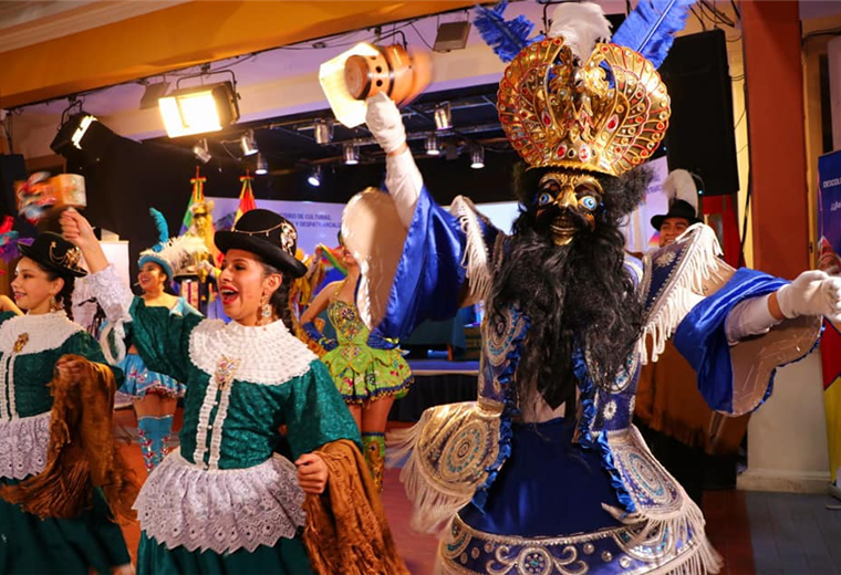 Bolivia recurrirá a la Unesco para pedir protección de sus danzas 