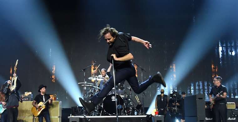 Pearl Jam en uno de sus conciertos 
