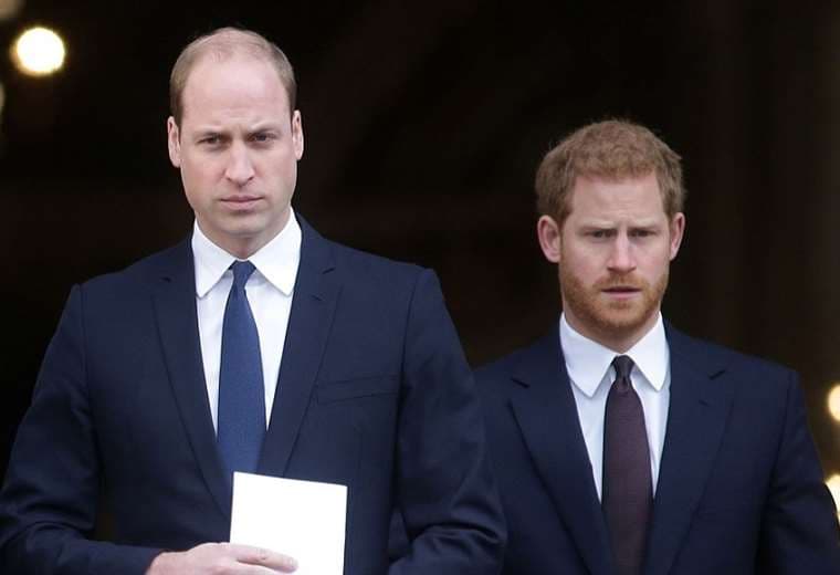 Guillermo y Harry critican duramente a periodista y BBC por entrevista "engañosa" con princesa Diana