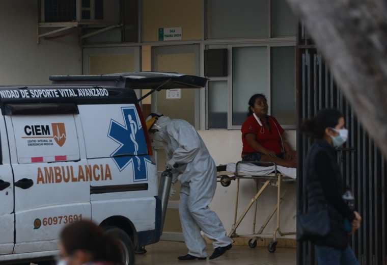Foto Juan Carlos Torrejón: los contagios volvieron a superar los mil casos este martes.