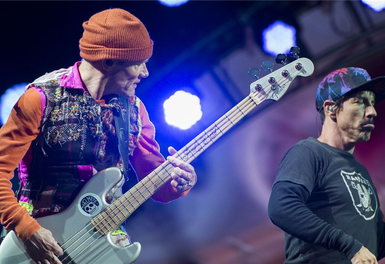 Flea y Anthony Keidis, miembros de Red Hot Chili Peppers, en 2016