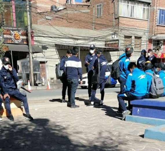 Los jugadores de San José en Oruro antes del viaje a Santa Cruz. Foto: internet