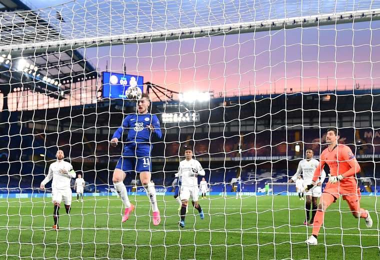 El gol de cabeza de Werner que le está dando el triunfo al Chelsea. Foto: AFP