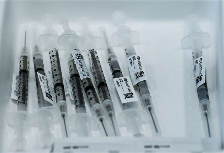 EEUU busca incentivar a la gente para vacunarse. Foto AFP
