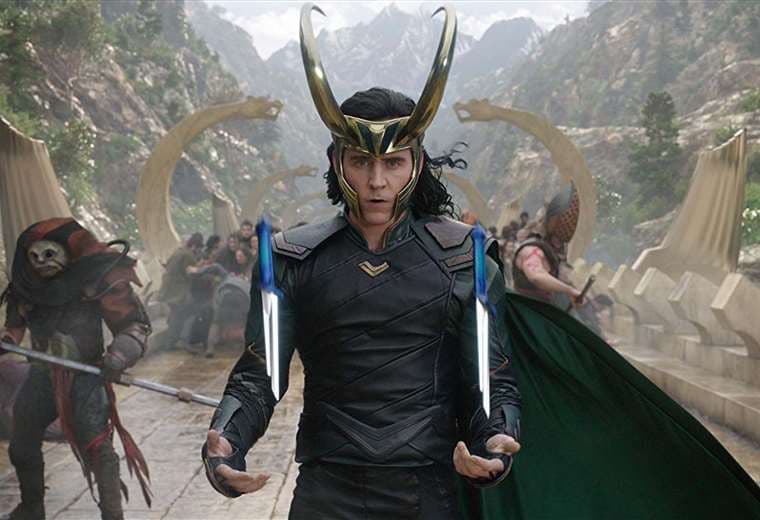 La estrella de 'Loki ', Tom Hiddleston, anuncia que los capítulos de la nueva serie se estrenarán los miércoles 